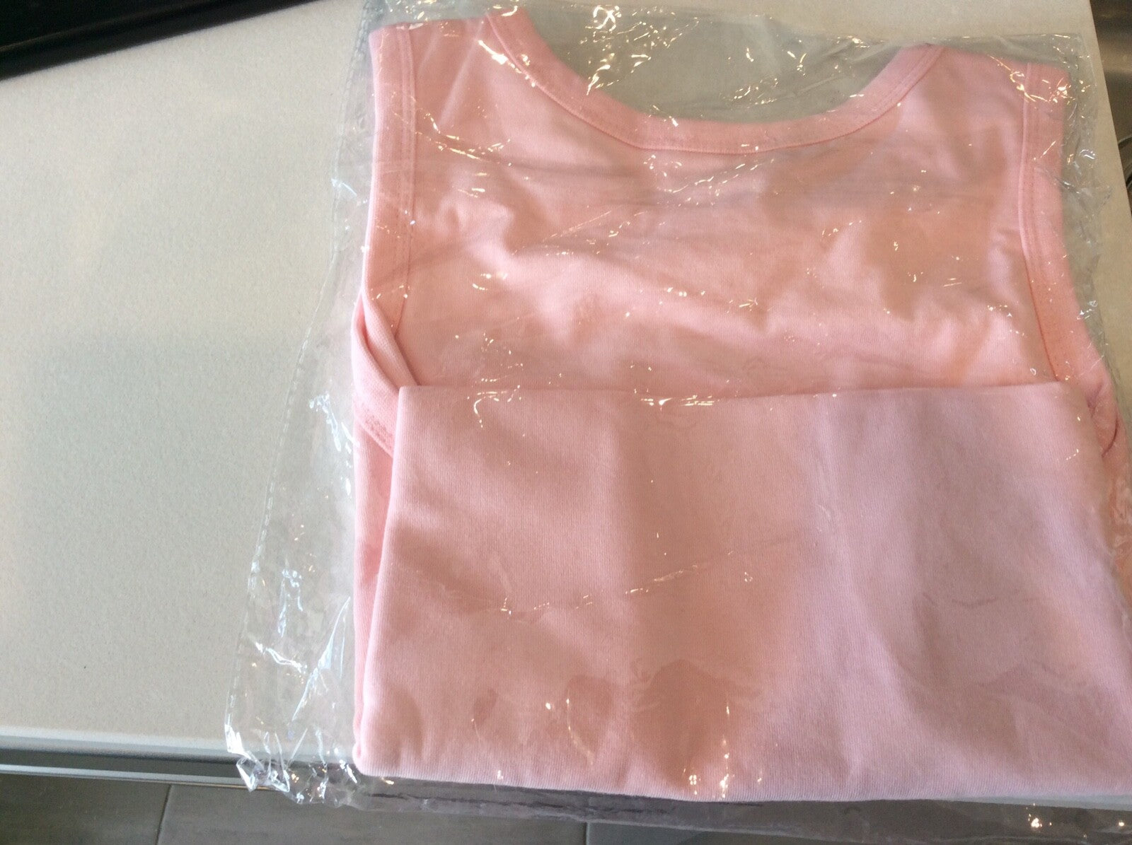 White Fox Essentials Club Tank Top Pink Size. Medium New Free Postage